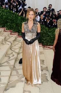 May 7, 2018 - New York, NY, U.S. - 07 May 2018 - New York, New York - Riley Keough. 2018 Metropolitan Museum of Art Costume Institute Gala: Heavenly Bodies: Fashion and the Catholic Imagination. Photo Credit: Christopher Smith AdMedia New York U.S. - ZUMAa123 20180507_zaa_a123_082 Copyright: xChristopherxSmithAdmediax