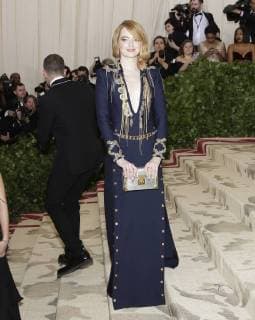 Emma Stone arrives on the red carpet at The Metropolitan Museum of Art s Costume Institute Benefit Heavenly Bodies: Fashion and the Catholic Imagination at Metropolitan Museum of Art in New York City on May 7, 2018.  NYP20180507725 JOHNxANGELILLO