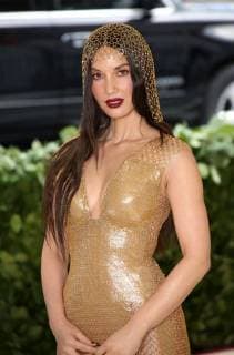 May 7, 2018 - New York, N.Y, USA - OLIVIA MUNN attends the Metropolitan Museum of Art Costume Institute Benefit with exhibition of Heavenly Bodies: Fashion and the Catholic Imagination .The Met Museum, NYC.May 7, 2018.Photos by , Globe Photos Inc. New York USA - ZUMAms4_ 20180507_zaa_ms4_102 Copyright: xSoniaxMoskowitzx