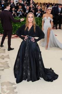 May 7, 2018 - New York, NY, U.S. - 07 May 2018 - New York, New York - Allegra Versace. 2018 Metropolitan Museum of Art Costume Institute Gala: Heavenly Bodies: Fashion and the Catholic Imagination. Photo Credit: Christopher Smith AdMedia New York U.S. - ZUMAa123 20180507_zaa_a123_198 Copyright: xChristopherxSmithAdmediax
