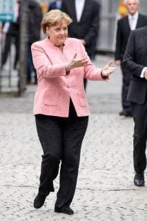 Presentation of the International Charlemagne Prize to Aachen 10 05 2018 Federal Chancellor Dr Angela Merkel beckons Bojko Borissow to the Prime Minister of Bulgaria at the presentation of the International Charlemagne Prize to Aachen on 10 05 2018 to Aacgeb NRW Germany