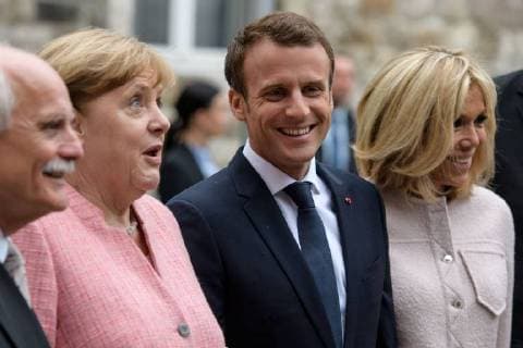 Presentation of the International Charlemagne Prize to Aachen 10 05 2018 Federal Chancellor Dr Angela Merkel and French President Emmanuel Macron at the presentation of the International Charlemagne Prize to Aachen on 10 05 2018 Aacgeb NRW Germany