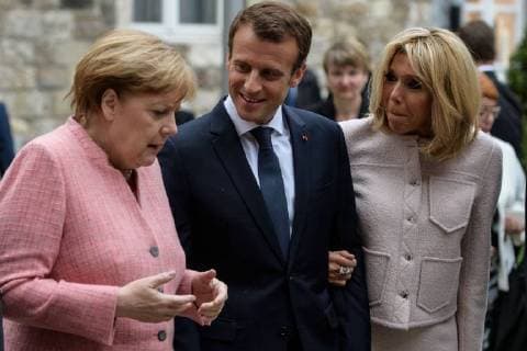 Presentation of the International Charlemagne Prize to Aachen 10 05 2018 vl Jürgen Linde Federal Chancellor Dr Angela Merkel French President Emmanuel Macron Brigitte Macron at the presentation of the International Charlemagne Prize to Aachen on 10 05 2018 Aacgeb NRW Germany