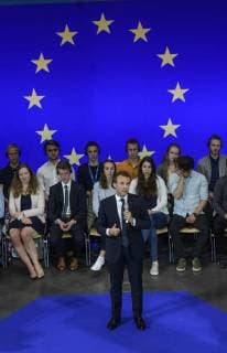 Presentation of the Charlemagne Prize 2018 to Emmanuel Macron The picture shows the French President Emmanuel Macron in the auditorium building C A R L The RWTH in discussion with students who ask him about topics about Europe 2018 Awarding of the Karlspreis 2018 to Emmanuel Macron