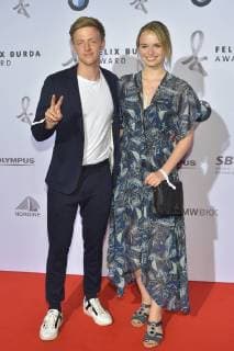 Timur Bartels Larissa Roemer Arrival to the award ceremony and honoring the 15 Felix Burde Award at the Hotel Adlon Kempinski in Berlin on 13 05 2018