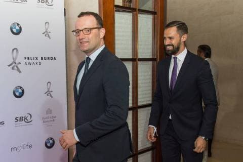 Berlin GER Berlin Felix Burda Award Hotel Adlon Kempinski Jens Spahn and partner Daniel Funke 13 05 2018 Felix Burda Award 2018 Copyright: xUwexKoch xEibner-Pressefotox EP_ukh