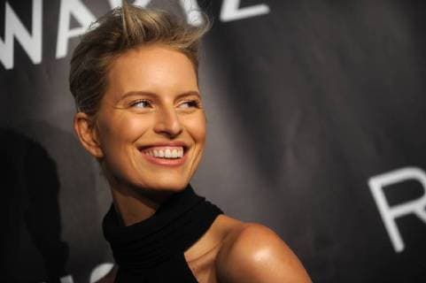NEW YORK, NY - OCTOBER 23: Karolina Kurkova arrives at Gabrielle s Angel Foundation s Angel Ball 2017 at Cipriani Wall Street on October 23, 2017 in New York City..People: Karolina Kurkova. Manhattan United States Of America - ZUMAs214 20171024_zba_s214_046 Copyright: xSMGx