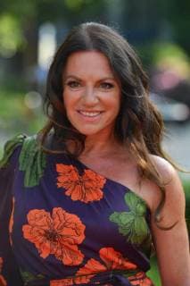 Christine NEUBAUER actress single image truncated single portrait Portrait Red Carpet Red Carpet Bavarian Television Award 2018 on 18 05 2018