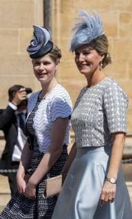 Mariage de Meghan Markle et du Prince Harry: Arrivee des invites. PAP05181928 PAP05181928 PAP05181928 19 May 2018. The big day has arrived. The Royal Wedding of Prince Harry and Meghan Markle at Windsor Castle. Here, Lady Louise Windsor, Sophie Countess of Wessex Credit: GoffPhotos.com Ref: KGC-178 226696 2018-05-19 Windsor Royaume Uni  Copyright: xPapixsx xStarfacex STAR_226696_128