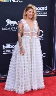 Entertainment Bilder des Tages Recording artist Julia Michaels arrives for the 2018 Billboard Music Awards at MGM Grand Garden Arena on May 20, 2018 in Las Vegas, Nevada.  LAV20180520139 JIMxRUYMEN