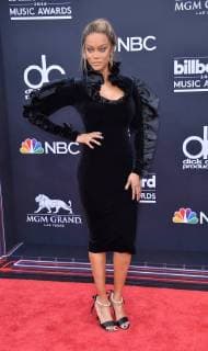 TV personality Tyra Banks arrives for the 2018 Billboard Music Awards at MGM Grand Garden Arena on May 20, 2018 in Las Vegas, Nevada.  LAV20180520164 JIMxRUYMEN