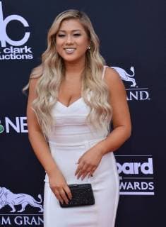 Internet personality Remi Cruz arrives for the 2018 Billboard Music Awards at MGM Grand Garden Arena on May 20, 2018 in Las Vegas, Nevada.  LAV20180520334 JIMxRUYMEN