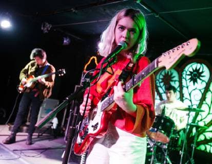 January 26, 2018 - Snail Mail at Brooklyn Bazaar, Brooklyn, United States - 26 January 2018  - ZUMAr152 20180126_zaa_r152_034 Copyright: xWillxOliverx xRmvx