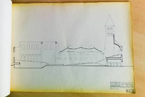 Architektur von Frei Otto Bad Hersfeld The FilamentFactory sponsert neues Dach für die Bad Hersfelder Festspiele alte Baupläne von Frei Otto für die Umsetzung eines Daches über den Zuschauerrarum der Bad Hersfelder Festspiele aus dem Jahr 1966, The FilamentFactory sponsert neues Dach für die Zuschauer der Bad Hersfelder Festspiele, 04. Mai 2018, *** Bad Hersfeld The FilamentFactory sponsors new roof for the Bad Hersfelder Festspiele Old blueprints by Frei Otto for the realization of a roof over the spectator area of u200b u200bthe Bad Hersfeld Festival from 1966 The FilamentFactory sponsors a new roof for the spectators of the Bad Hersfelder Festspiele 04 May 2018 Copyright: xSocher xEibner-Pressefotox EP_kso