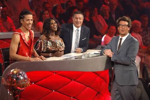 Jorge Gonzalez Motsi Mabuse Joachim Llambi and Daniel Hartwich in the 10 live show of the 11 season of the RTL dance show Let s Dance at the MMC Coloneum Cologne 25 05 2018 Foto:xC.xHardtx xFuturexImage