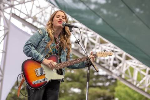 May 25, 2018 - Napa, California, U.S - CAITLYN SMITH during BottleRock Music Festival at Napa Valley Expo in Napa, California Napa U.S. - ZUMAs135 20180525_zap_s135_522 Copyright: xDanielxDeSloverx