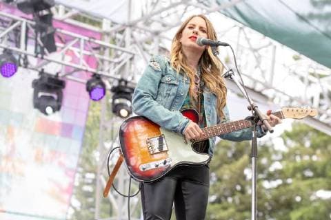 May 25, 2018 - Napa, California, U.S - CAITLYN SMITH during BottleRock Music Festival at Napa Valley Expo in Napa, California Napa U.S. - ZUMAs135 20180525_zap_s135_531 Copyright: xDanielxDeSloverx
