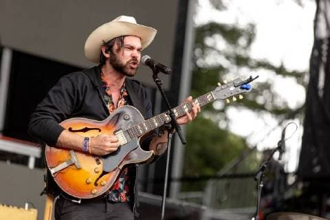 May 25, 2018 - Napa, California, U.S - SHAKEY GRAVES during BottleRock Music Festival at Napa Valley Expo in Napa, California Napa U.S. - ZUMAs135 20180525_zap_s135_585 Copyright: xDanielxDeSloverx