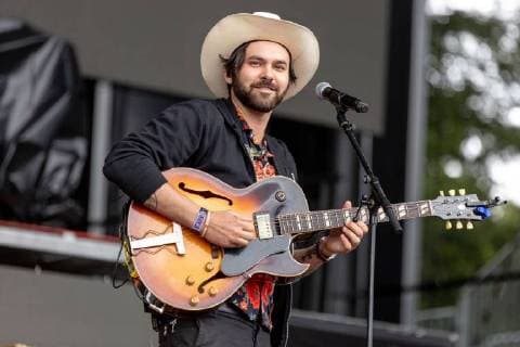 May 25, 2018 - Napa, California, U.S - SHAKEY GRAVES during BottleRock Music Festival at Napa Valley Expo in Napa, California Napa U.S. - ZUMAs135 20180525_zap_s135_592 Copyright: xDanielxDeSloverx