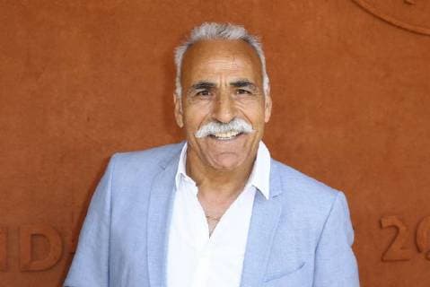 Mansour Barhami CELEBRITES : Village Roland Garros 2018 - 27 05 2018 GwendolineLeGoff Panoramic 