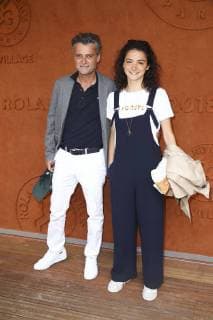 Philippe Dajoux et Pauline Pression CELEBRITES : Village Roland Garros 2018 - 27 05 2018 GwendolineLeGoff Panoramic 
