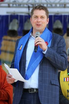 May 27, 2018 - Mississauga, Ontario, Canada - Andrew Scheer speaks during Vesak celebrations in Mississauga, Ontario, Canada, on May 27, 2018. Scheer is the Leader of the Conservative Party and Leader of the Official Opposition since 2017. Mississauga Canada  - ZUMAn230 20180527_zaa_n230_1268 Copyright: xCreativexTouchxImagingxLtdx