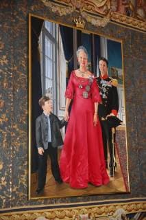 31-05-2018 National History Museum with a paining of Queen Margrethe and Frederik and Christian at Frederiksborg Castle in Hillerod, Denmark. On the occasion of Crown Prince, the museum organizes an exhibition in the Knights Hall. The exhibition tells about the Crown Prince s existence and duties. This is evidenced by seeing how the role of prince and follower has been in history earlier. At the exhibition you can follow the life of the Crown Prince with topics such as baby baptism, military service, weddings, personal interests, expeditions and more. The exhibition is being built with large tableauer, where you will be able to relive the Crown Prince couple s engagement and weddings .  Copyright: xxPPE Hildebrandtx