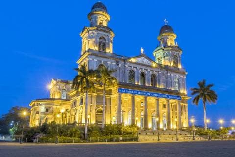 Ruins of the old cathedral Santiago de Managua at night, Managua, Nicaragua, Central America Copyright: OliverxWintzen 1283-302