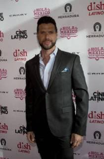 Actor Mauricio Martinez arrives for the premiere of the HOLA Mexico film festival at the Regal Cinemas in Los Angeles, California, 01 June 2018. HOLA Mexico film festival in Los Angeles !ACHTUNG: NUR REDAKTIONELLE NUTZUNG!  Copyright: xARMANDOxARORIZOx LAX10 20180602-636635148592435408