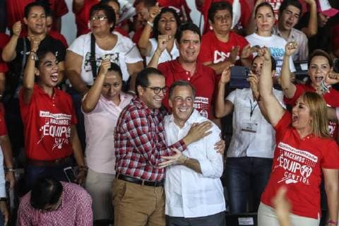 June 2 2018 EUM20180602POL05 JPG COLIMA Col Elections Elections Meade Jose Antonio Meade candidate for the Presidency by the All for Mexico coalition during a bell act at the fairgrounds of the Fair of Colima this June 2, 2018 In the image is Ignacio Peralta governor State Photo Agency EL UNIVERSALGerman EspinosaEELG  - ZUMAu78_ 20180602_zaf_u78_566 Copyright: xElxUniversalx