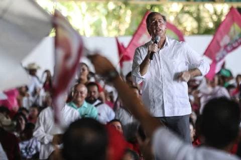 June 2 2018 EUM20180602POL04 JPG COLIMA Col ElectionsElections Meade Jose Antonio Meade candidate for the Presidency by the All for Mexico coalition during a bell act in the casino of the Fair of Colima this June 2, 2018 Photo Agency EL UNIVERSALGerman EspinosaEELG  - ZUMAu78_ 20180602_zaf_u78_567 Copyright: xElxUniversalx