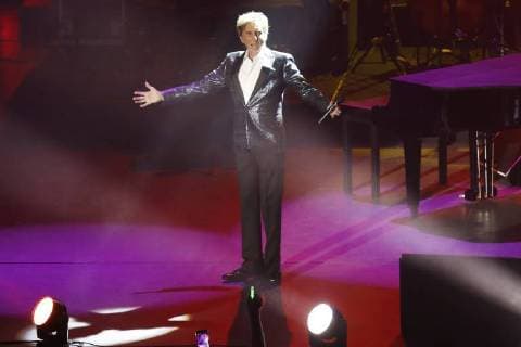June 5, 2018 - Mexico City, Mexico - American singer Barry Manilow performs during his concert at the National Auditorium. Mexico City Mexico  - ZUMAu78_ 20180605_zaf_u78_503 Copyright: xAgustinxSalinasx