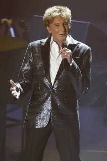 June 5, 2018 - Mexico City, Mexico - American singer Barry Manilow performs during his concert at the National Auditorium. Mexico City Mexico  - ZUMAu78_ 20180605_zaf_u78_569 Copyright: xAgustinxSalinasx