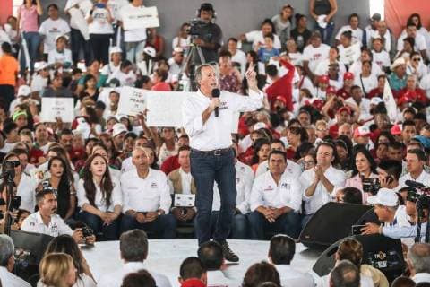 Mexiko, Kuribrena Wahlkampf in Chihuahua June 6, 2018 - EUM20180606POL08.JPG.CHIHUAHUA, Chih., Elections Elecciones-Meade.- El candidato a la Presidencia de la Republica por la coalicion Todos por Mexico, Jose Antonio Meade Kuribrena, encabeza mitin en la explanada de la Union Regional de Ganaderos, este 6 de junio de 2018, como parte de sus actividades de campana. Foto: Agencia EL UNIVERSAL German Espinosa MAR.  - ZUMAu78_ 20180606_zaf_u78_516 Copyright: xGermanxEluniversalx