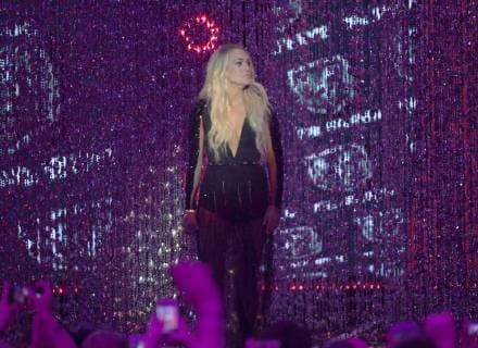 June 6, 2018 - Nashville, TN, U.S. - 06 June 2018 - Nashville, Tennessee - Carrie Underwood. 2018 CMT Music Awards held at Bridgestone Arena. Photo Credit: Laura Farr AdMedia Nashville U.S. - ZUMAa123 20180606_zaa_a123_419 Copyright: xLauraxFarrAdmediax