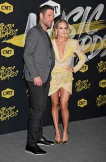June 6, 2018 - Nashville, TN, U.S. - 06 June 2018 - Nashville, Tennessee - Mike Fisher, Carrie Underwood. 2018 CMT Music Awards held at Bridgestone Arena. Photo Credit: Laura Farr AdMedia Nashville U.S. - ZUMAa123 20180606_zaa_a123_424 Copyright: xLauraxFarrAdmediax