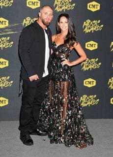 June 6, 2018 - Nashville, TN, U.S. - 06 June 2018 - Nashville, Tennessee - Brantley Gilbert, Amber Cochran. 2018 CMT Music Awards held at Bridgestone Arena. Photo Credit: Laura Farr AdMedia Nashville U.S. - ZUMAa123 20180606_zaa_a123_445 Copyright: xLauraxFarrAdmediax