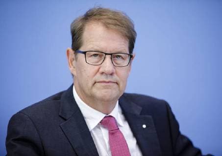 Gero Storjohann (CDU CSU), bei der Pressekonferenz zum Jahresbericht 2017 des Petitionsausschusses in der Bundespressekonferenz in Berlin, 06.06.2018. Berlin Deutschland *** Gero Storjohann CDU CSU at the Press Conference on the Annual Report 2017 of the Petitions Committee in the Federal Press Conference in Berlin 06 06 2018 Berlin Germany Copyright: xJaninexSchmitz photothek.netx