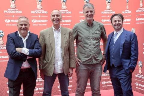 Foto IPP Andrea Oldani Cologno Monzese 7 06 2018 Presentazione della programmazione mediaset per i mondiali di calcio russia 2018 Nella foto Gialappa s Band (Marco Santin ,Carlo Taranto e Giorgio Gherarducci ) Mago Forest, Michele Foresta italyphotopress world copyright  0
