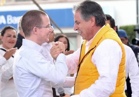 June 7 2018 EUM20180607POL20 JPG HUIXQUILUCAN Mex ElectionElecciones Anaya June 7, 2018 The presidential candidate for the Coalition Por Mexico to the Frente Ricardo Anaya accompanied by the PRD member Jesus Ortega during his visit to this municipality of the State of Mexico where he led an act of bell Photo Agency EL UNIVERSALAriel Ojeda  - ZUMAu78_ 20180607_zaf_u78_582 Copyright: xElxUniversalx