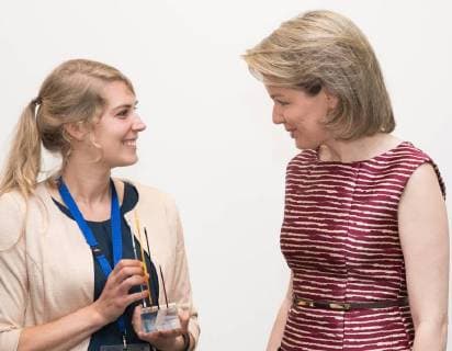 Queen Mathilde of Belgium (R) talks to Slaatje Praatje Coordinator Nele Decelle at the end of the tenth edition of the Federal Award ceremony for Poverty reduction , in Brussels, Friday 08 June 2018.  BENOITxDOPPAGNE 05360865
