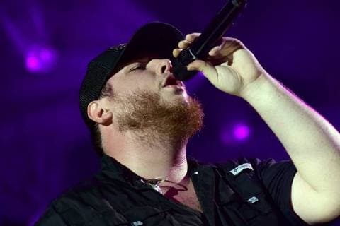 June 8, 2018 - Nashville, Tennessee, U.S. - 07 June 2018 - Nashville, Tennessee - Luke Combs. 2018 CMA Music Festival Nightly Concert held at Nissan Stadium. Photo Credit: Dara-Michelle AdMedia Nashville U.S. - ZUMAa123 20180608_zaa_a123_364 Copyright: xDara-MichelleAdmediax
