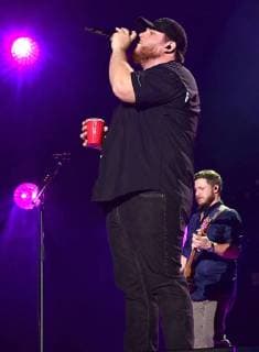 June 8, 2018 - Nashville, Tennessee, U.S. - 08 June 2018 - Nashville, Tennessee - Luke Combs. 2018 CMA Fest Nightly Concert held at Nissan Stadium. Photo Credit: AdMedia Nashville U.S. - ZUMAa123 20180608_zaa_a123_469 Copyright: xLauraxFarrx