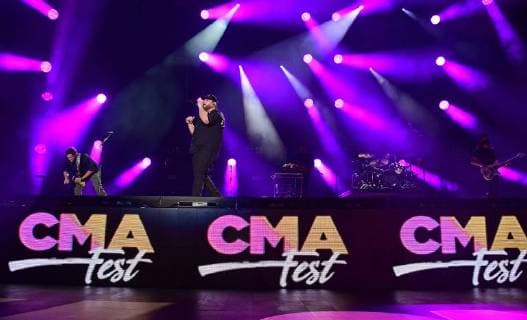 June 8, 2018 - Nashville, Tennessee, U.S. - 08 June 2018 - Nashville, Tennessee - Luke Combs. 2018 CMA Fest Nightly Concert held at Nissan Stadium. Photo Credit: AdMedia Nashville U.S. - ZUMAa123 20180608_zaa_a123_490 Copyright: xLauraxFarrx