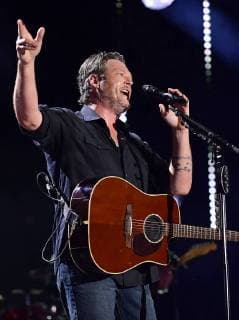 June 8, 2018 - Nashville, Tennessee, U.S. - 08 June 2018 - Nashville, Tennessee - Blake Shelton. 2018 CMA Fest Nightly Concert held at Nissan Stadium. Photo Credit: AdMedia Nashville U.S. - ZUMAa123 20180608_zaa_a123_498 Copyright: xLauraxFarrx