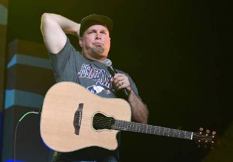 June 9, 2018 - Nashville, Tennessee, U.S. - 09 June 2018 - Nashville, Tennessee - Garth Brooks. 2018 CMA Fest Infinity Fan Fair X held at Music City Center. Photo Credit: AdMedia Nashville U.S. - ZUMAa123 20180609_zaa_a123_017 Copyright: xLauraxFarrx
