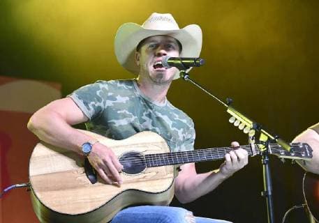 June 9, 2018 - Nashville, Tennessee, U.S. - 09 June 2018 - Nashville, Tennessee - Dustin Lynch. 2018 CMA Fest Infinity Fan Fair X held at Music City Center. Photo Credit: AdMedia Nashville U.S. - ZUMAa123 20180609_zaa_a123_061 Copyright: xLauraxFarrx