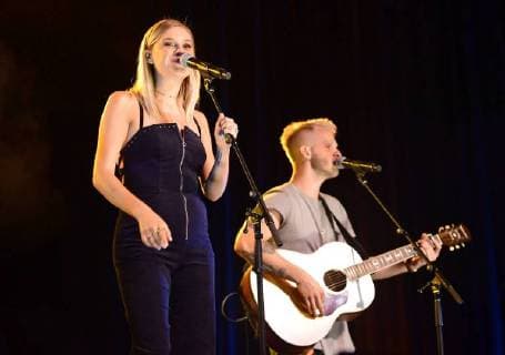 June 10, 2018 - Nashville, Tennessee, U.S. - 10 June 2018 - Nashville, Tennessee - Kelsea Ballerini. 2018 CMA Music Fest Infinity Fan Fair X held at Music City Center. Photo Credit: AdMedia Nashville U.S. - ZUMAa123 20180610_zaa_a123_014 Copyright: xLauraxFarrx