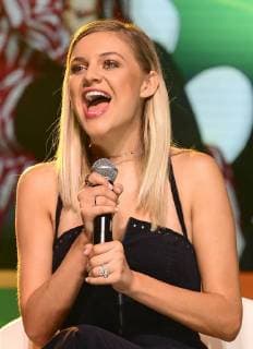 June 10, 2018 - Nashville, Tennessee, U.S. - 10 June 2018 - Nashville, Tennessee - Kelsea Ballerini. 2018 CMA Music Fest Infinity Fan Fair X held at Music City Center. Photo Credit: AdMedia Nashville U.S. - ZUMAa123 20180610_zaa_a123_016 Copyright: xLauraxFarrx
