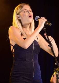 June 10, 2018 - Nashville, Tennessee, U.S. - 10 June 2018 - Nashville, Tennessee - Kelsea Ballerini. 2018 CMA Music Fest Infinity Fan Fair X held at Music City Center. Photo Credit: AdMedia Nashville U.S. - ZUMAa123 20180610_zaa_a123_023 Copyright: xLauraxFarrx